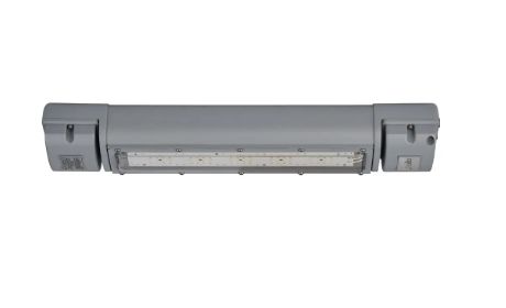 SPARTAN Linear WL84, High Output, Zone 2/22, 7,048lm
